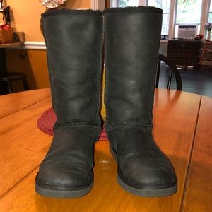 Ugg Classic Tall Shearling Tasman Braid Boot